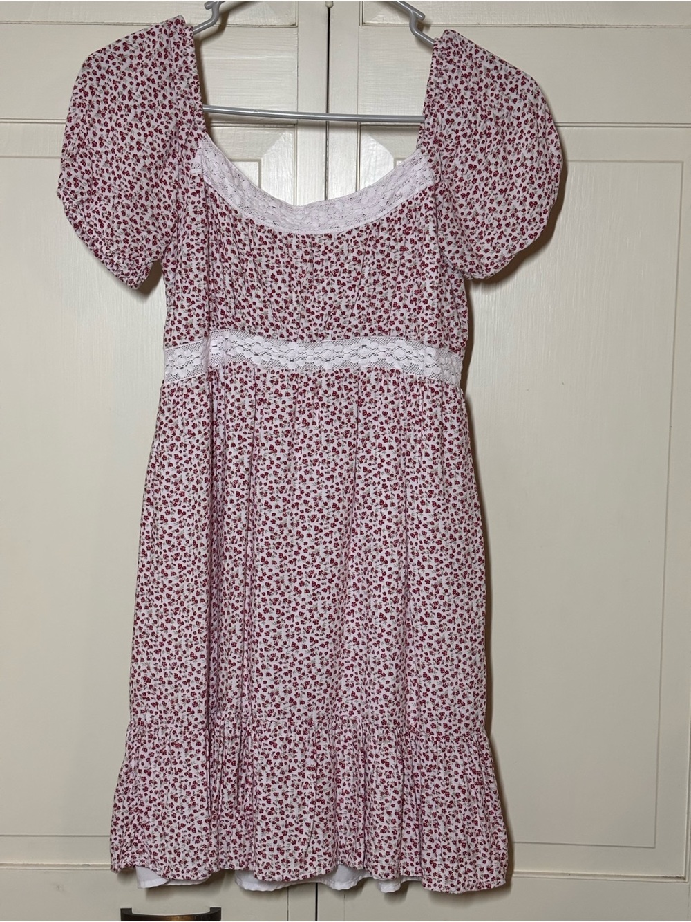 Hollister - Pink and Red Floral Babydoll Mini Dress